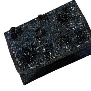 Coral Black clutch